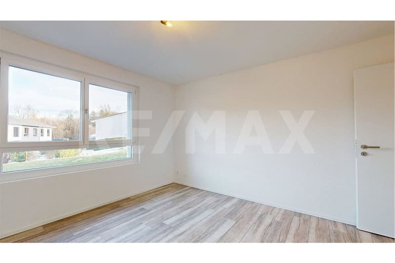 Magnifique 3,5 pces de 100 m2 à 15 min du centre de Fribourg / Exclusivité RE/MAX (5)