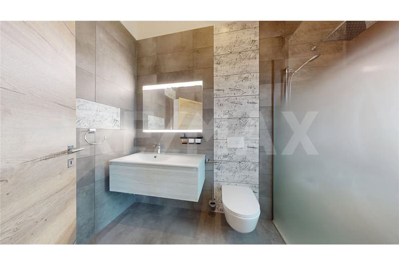 Duplex dexception au cur de Broc / Exclusivité RE/MAX (6)