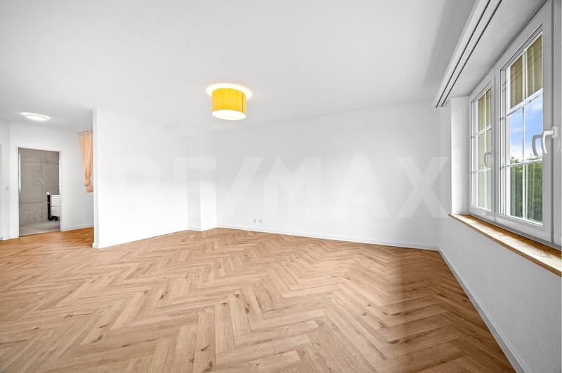 APPARTEMENT RÉNOVÉ DE 4 PIÈCES AVEC BALCON XXL ET CADRE IDYLLIQUE (9)