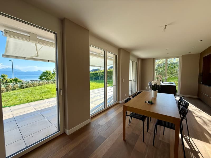 Magnifique appartement de 3,5 pièces avec vue sur le lac et les montagnes à Pully (10)