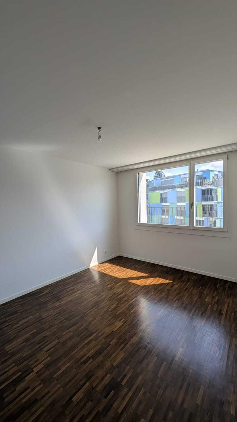 Appartement spacieux en attique de 4.5 pièces (7)