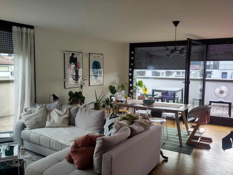 Bel appartement de 3.5 pièces situé au Chemin des Sauges 18 (3)