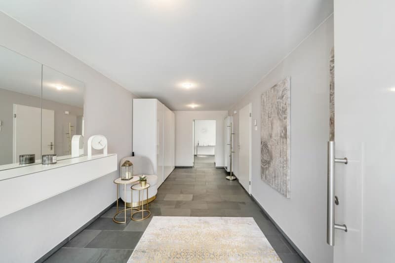 Welcome to your new home - tax-friendly and close to the city (3)