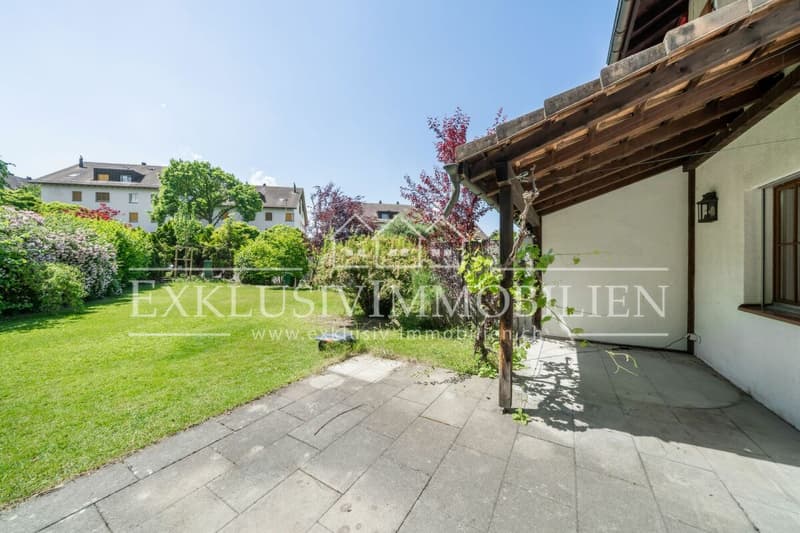 Charmantes und grosszügiges Zuhause mit paradiesischem Garten (2)