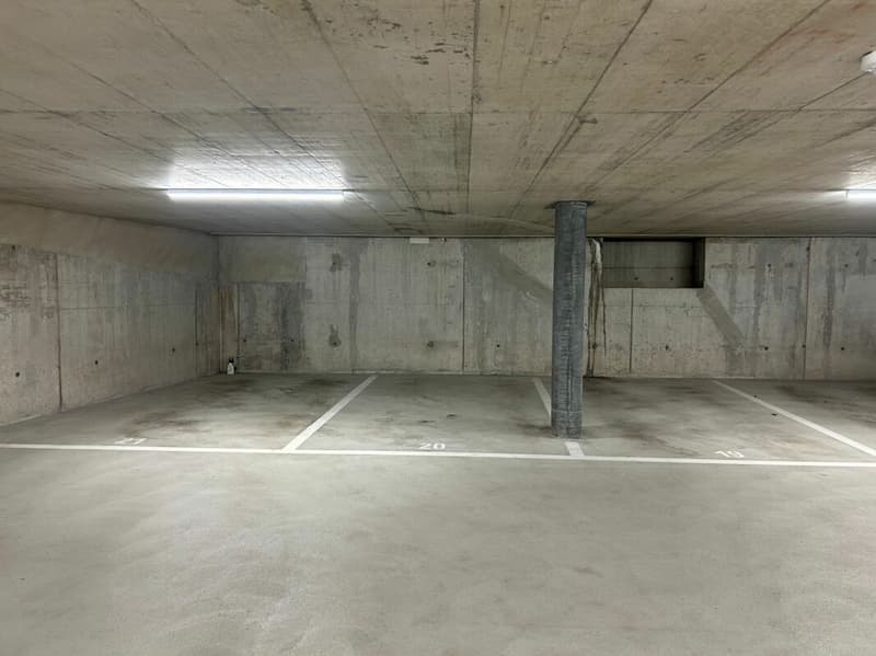 Tiefgaragenparkplatz zur Miete (2)