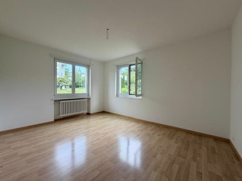 Charmante 4-Zimmer-Wohnung im Hochparterre (2)