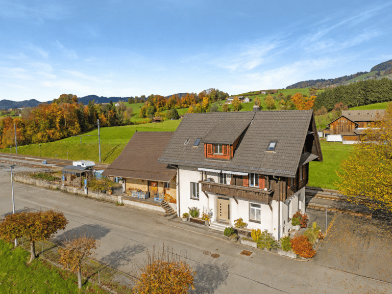 Bahnhof Kaltbrunn: Wohnen & Arbeiten vereint (2)