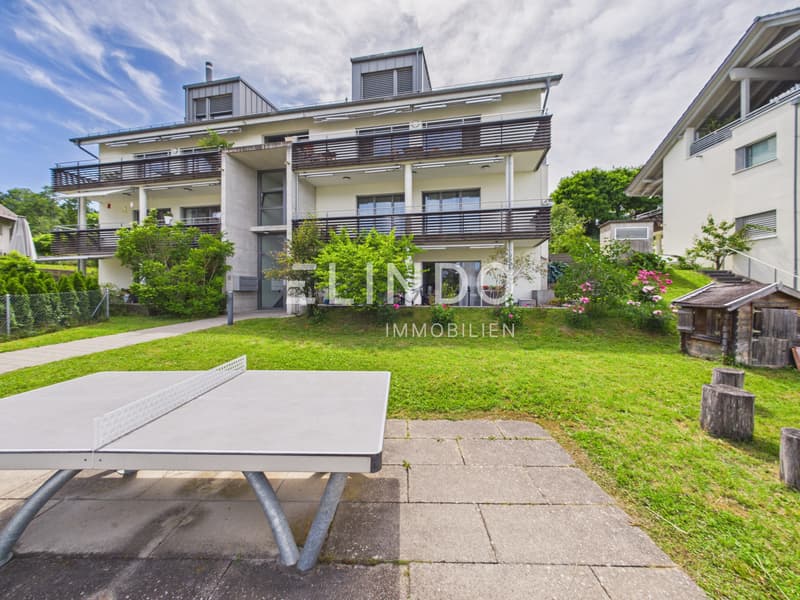 Moderne 5.5-Zimmer-Wohnung in Maur - nur 15 Minuten von Zürich (13)