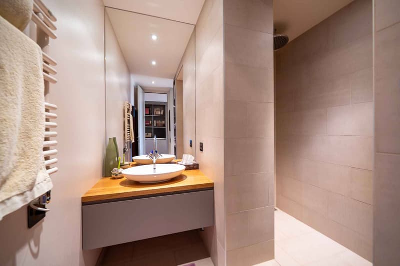 Appartement de standing 4 pièces meublé (9)