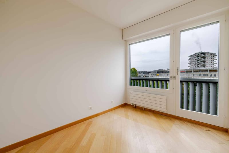À louer  Agréable appartement de 2 pièces (5)