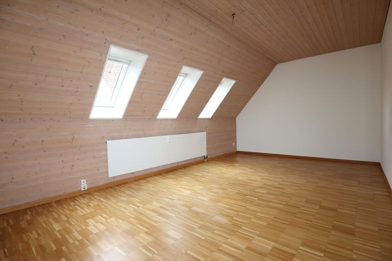 Schlafzimmer_1__4.OG.jpg