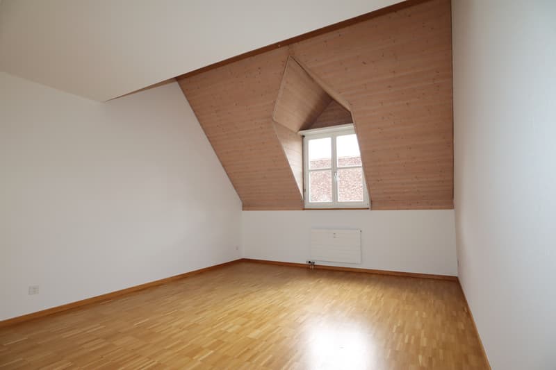 Schlafzimmer_2__3.OG.jpg
