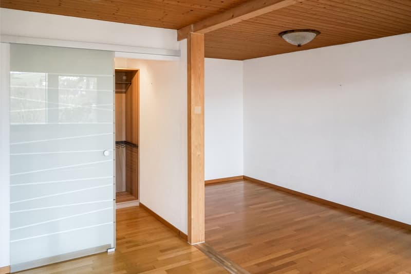 Charmante 3.5-Zimmer-Wohnung mit Terrasse in Oberrohrdorf (8)