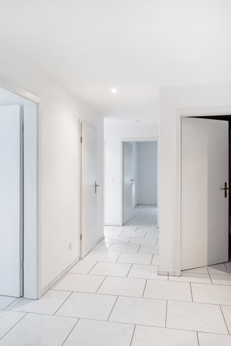 Grosszügige 4.5-Zimmer-Wohnung mit neuer Traumküche und schönem Balkon! (2)