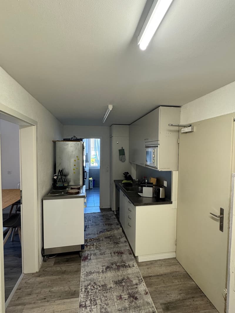 Camere per tecnici Basellandschaft per fino a 6 persone | Facilmente raggiungibile | 3 camere separate (5)