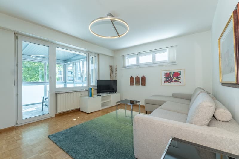 Voll möblierte & grosszügige 4-Zimmer-Maisonette-Wohnung mit Wintergarten und Parkplatz in Allschwil (4)