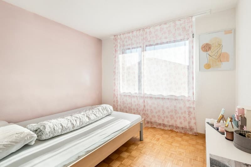 Viel Platz zum Leben: 8.5-Zimmer-Einfamilienhaus in Bernhardzell (4)
