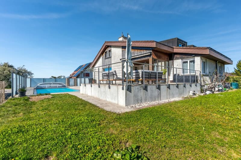 Viel Platz zum Leben: 8.5-Zimmer-Einfamilienhaus in Bernhardzell (12)