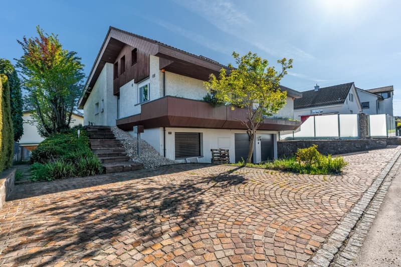 Viel Platz zum Leben: 8.5-Zimmer-Einfamilienhaus in Bernhardzell (11)