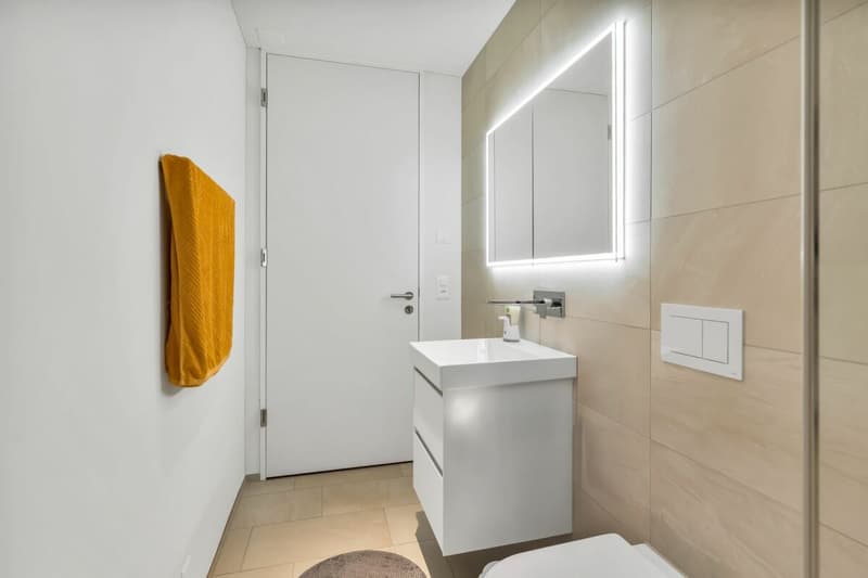 Wohnen am Zürichsee: Moderne Gartenwohnung mit viel Licht (23)