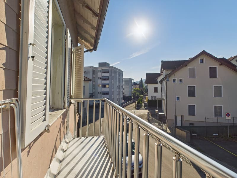 Balcony with view of the city