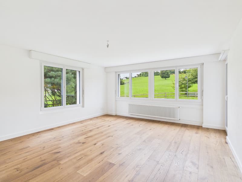 Helle 4.5-Zimmer-Wohnung mit Balkon und schöner Aussicht in Speicher AR (3)