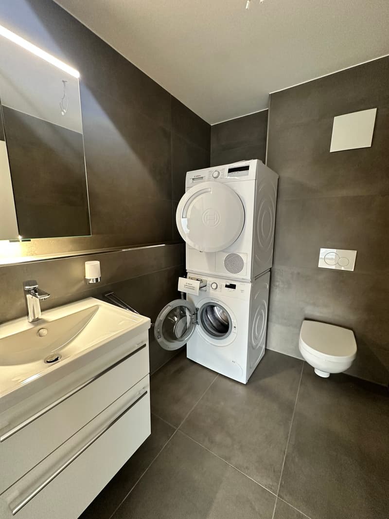 Moderne 5.5-Zimmer-Duplex-Wohnung in ruhiger Lage von Bauma (6)