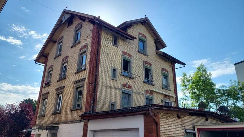 Charmante 4.5-Zimmer-Dachwohnung in Wittenbach (6)