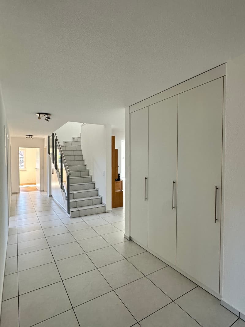 Exklusive 5.5-Zimmer-Maisonettewohnung mit Alpenpanorama in Hittnau (11)