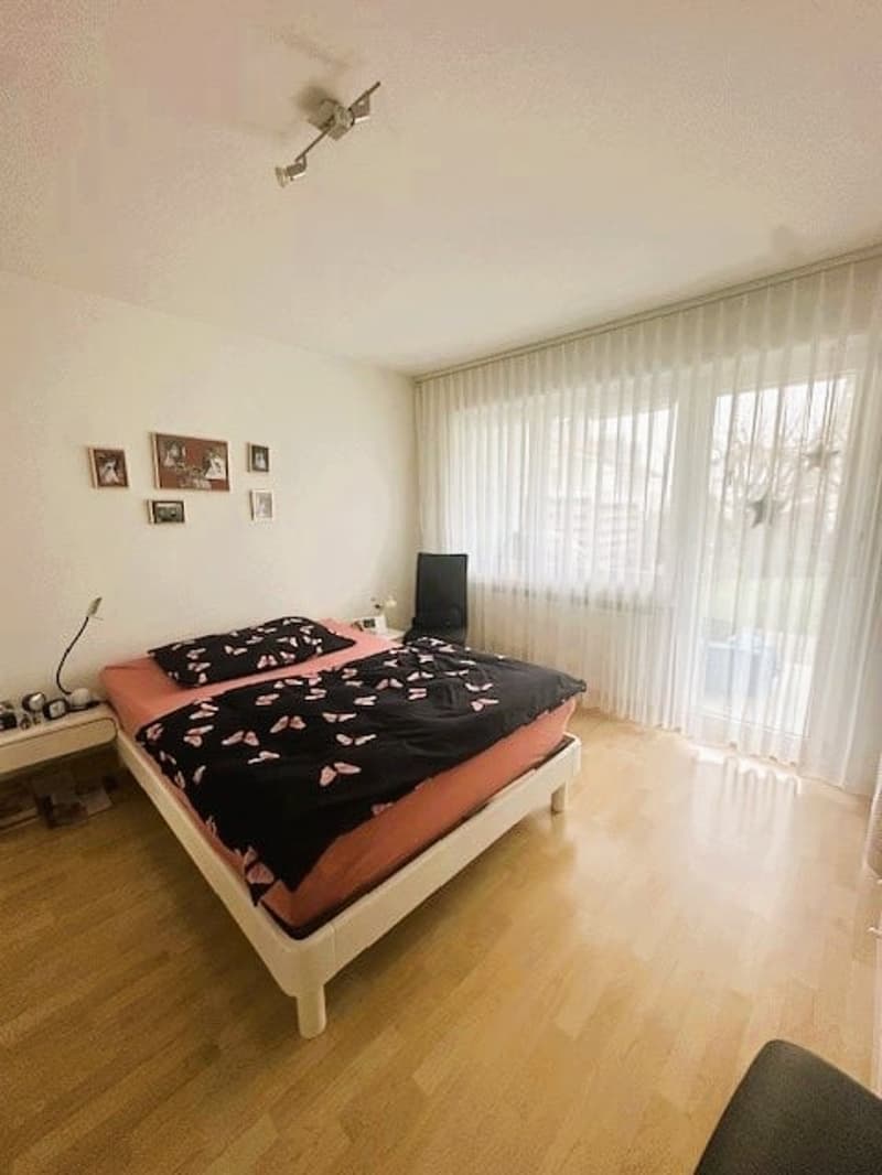4.5-Zimmer-Wohnung mit Balkon an ruhiger Lage in Zufikon (5)