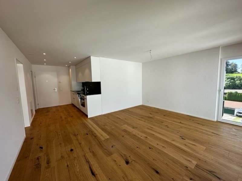 Moderne 2.5-Zimmer-Terrassenwohnung in Bauma – Neubau 2023 (3)