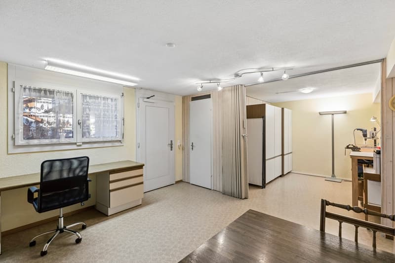 Charmantes 6.5-Zimmer-Einfamilienhaus mit Seenähe in Sempach (34)