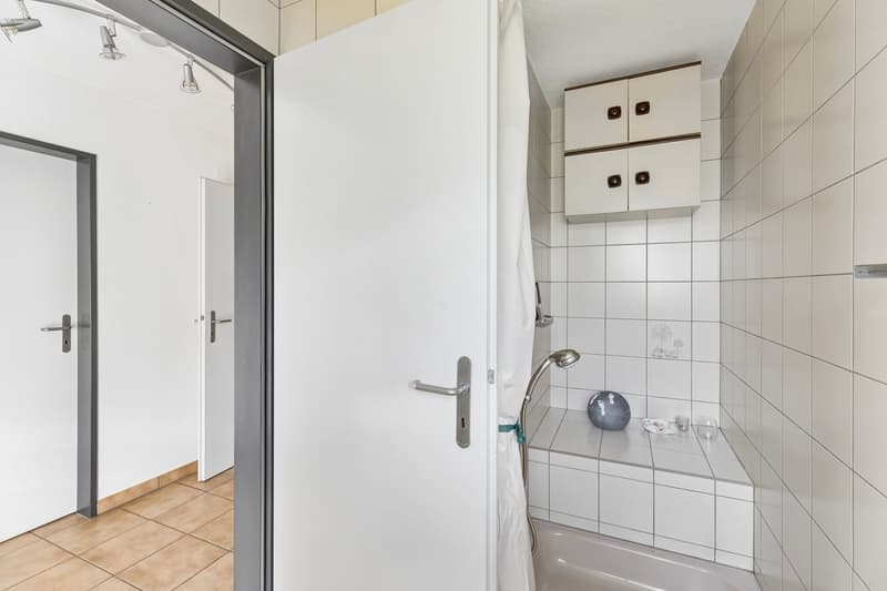 Charmantes 6.5-Zimmer-Einfamilienhaus mit Seenähe in Sempach (14)