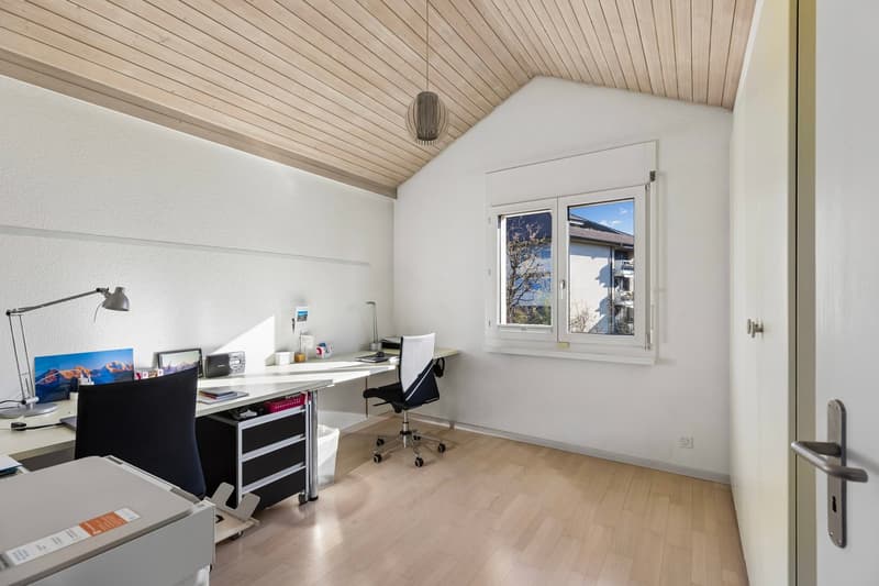 Charmantes 6.5-Zimmer-Einfamilienhaus mit Seenähe in Sempach (17)