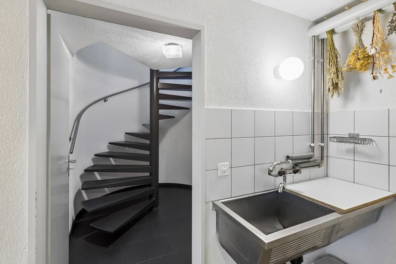Charmantes 6.5-Zimmer-Einfamilienhaus mit Seenähe in Sempach (30)