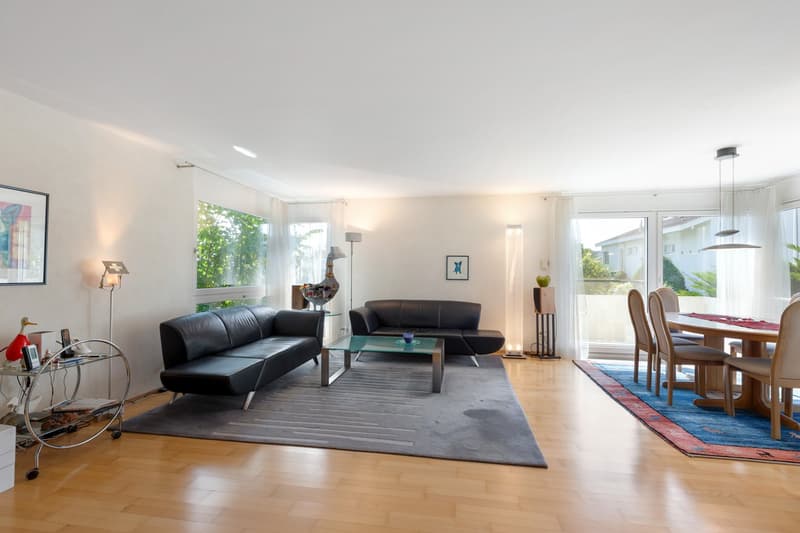 Einfamilienhaus in familiärem und ruhigen Wohnquartier (6)