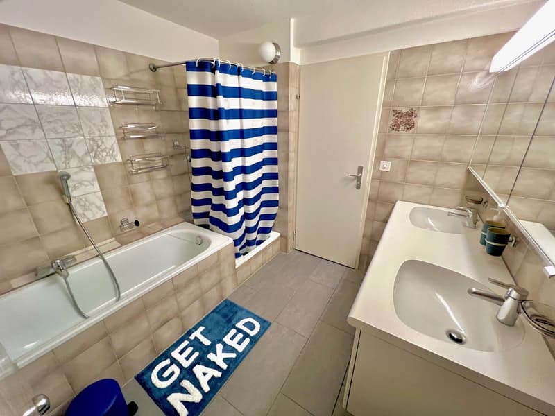 Zentrales Zimmer mit eigener Rooftop Terrace mitten im Kreis 4 :) (7)