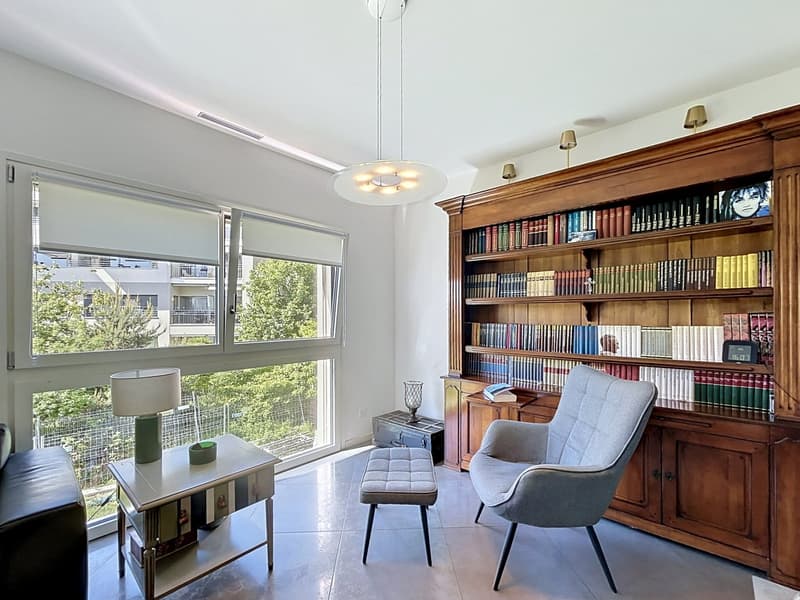 Triplex 5.5 pièces avec espace indépendant, proche du lac et de l’EPFL (23)