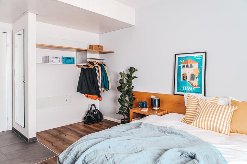 Möbliertes Zimmer mit eigenem Bad | Coliving | Zürich-Dietikon (3)
