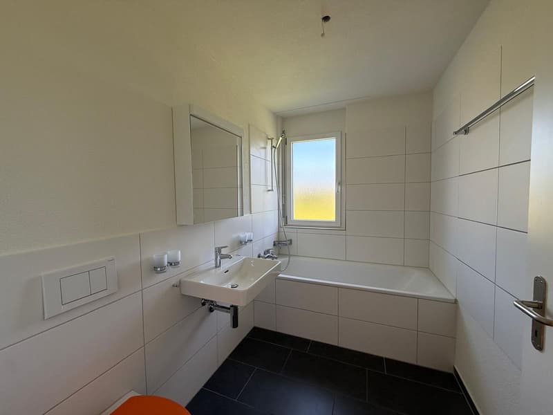 MODERN - RUHIG - GROSSER BALKON UND KINDERFREUNDLICH! (5)