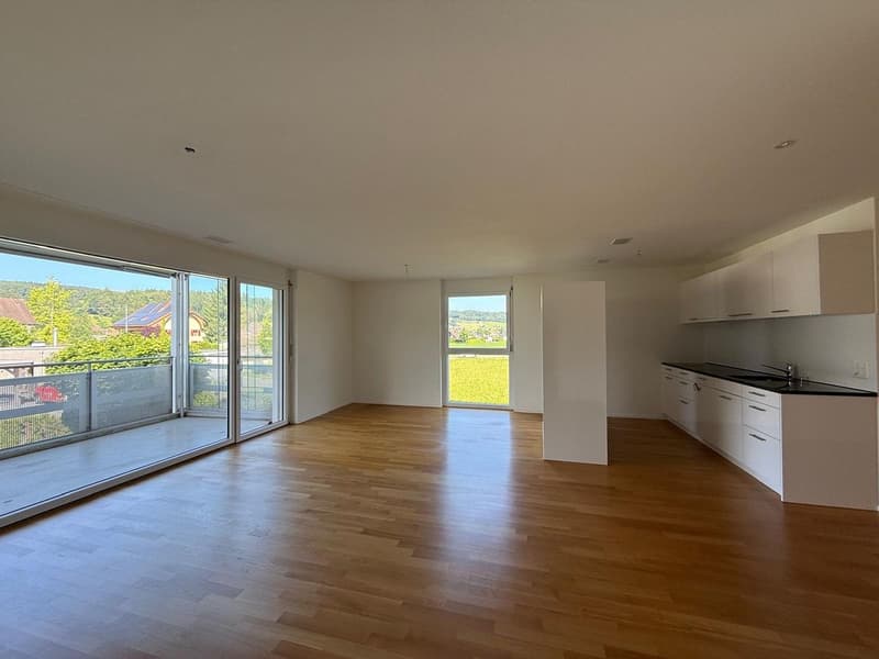 MODERN - RUHIG - GROSSER BALKON UND KINDERFREUNDLICH! (2)