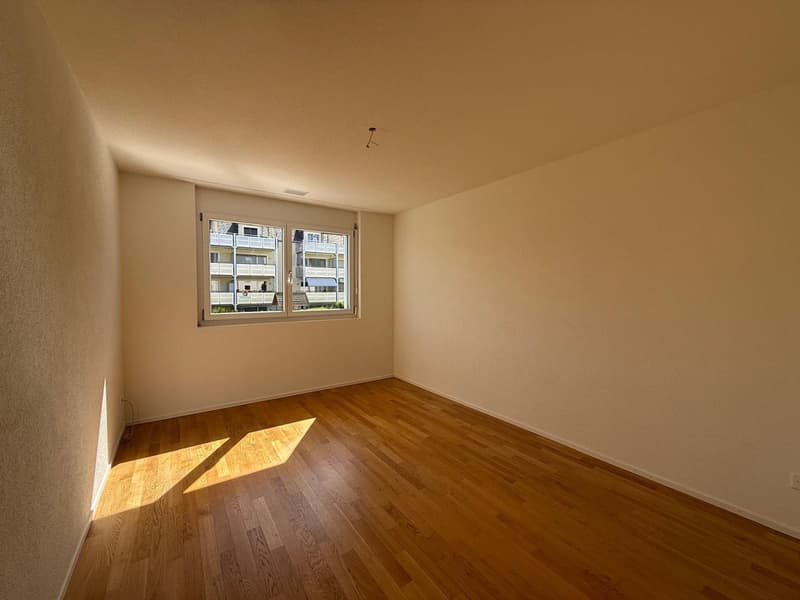 MODERN - RUHIG - GROSSER BALKON UND KINDERFREUNDLICH! (7)