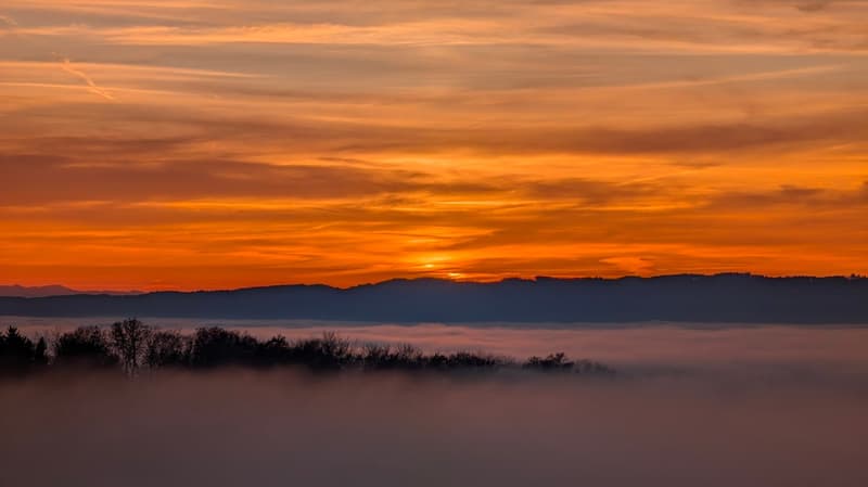 Grosszügige 3.5 Zimmer-Wohnung mit wundervoller Aussicht auf das Bergpanorama (25)