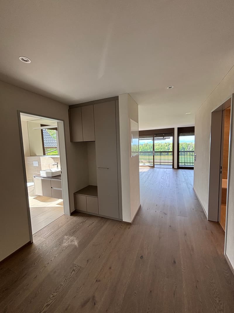 Grosszügige 3.5 Zimmer-Wohnung mit wundervoller Aussicht auf das Bergpanorama (20)