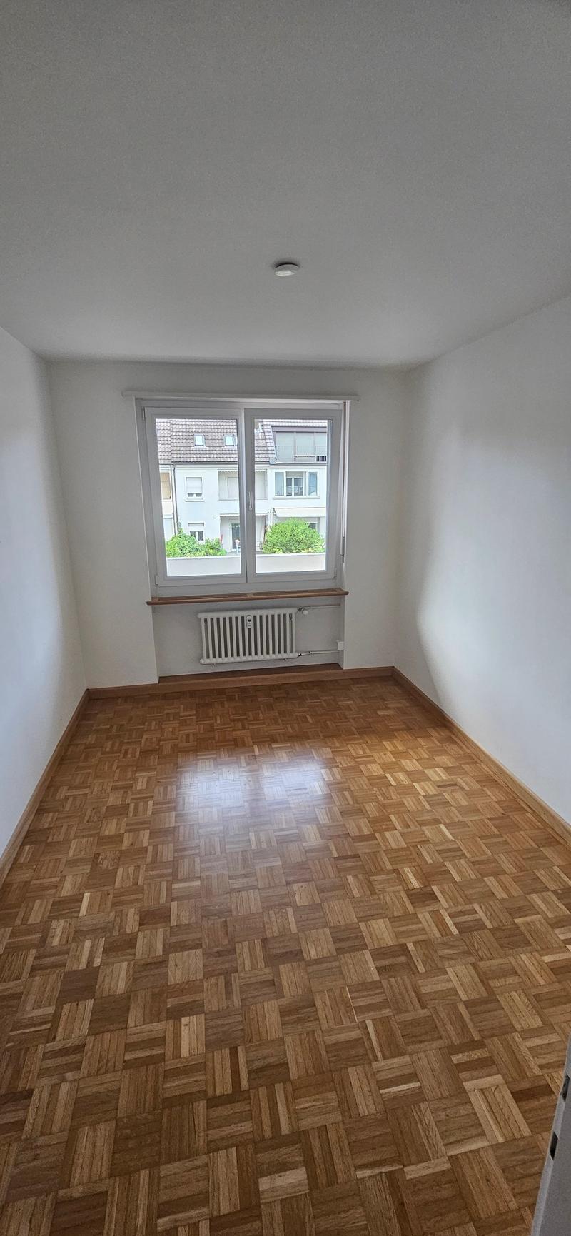 Helle 4-Zimmer-Wohnung mit Balkon in Basel – sofort verfügbar! (10)