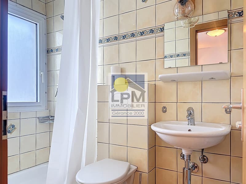 Opportunité ! Convertir deux chambres en un vaste appartement-LOT 1 (4)