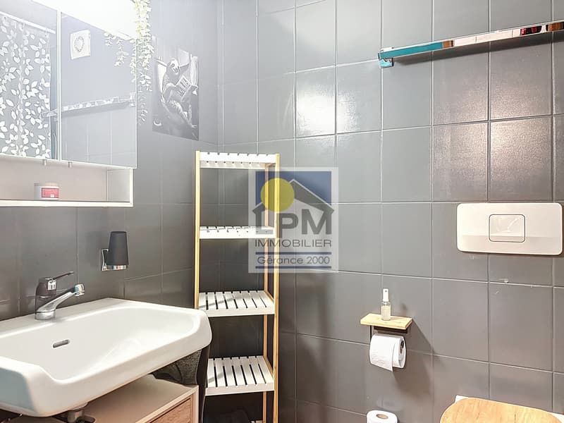 Spacieux 2.5p (59,3m2) dans un bâtiment de luxe (sauna, piscine..) (12)