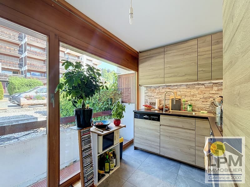Élégant appartement 2.5p Charme, confort et emplacement privilégié (7)