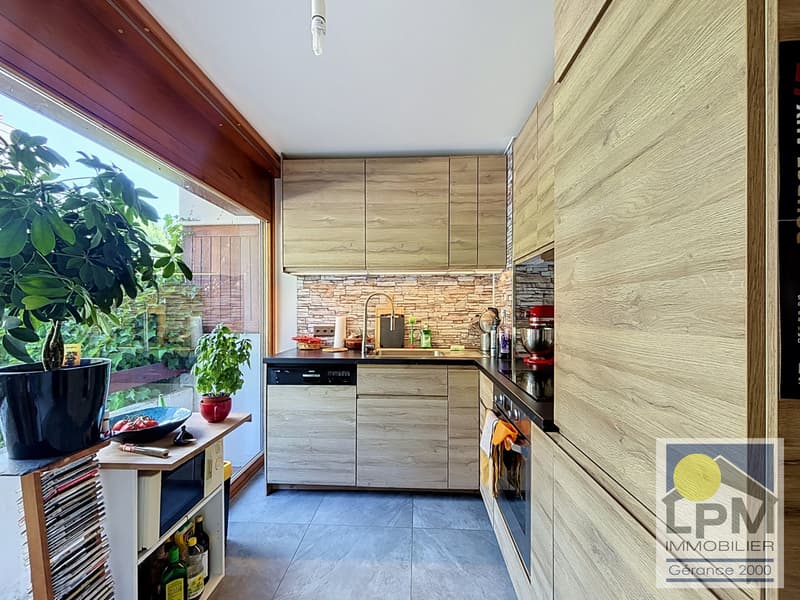 Élégant appartement 2.5p Charme, confort et emplacement privilégié (4)