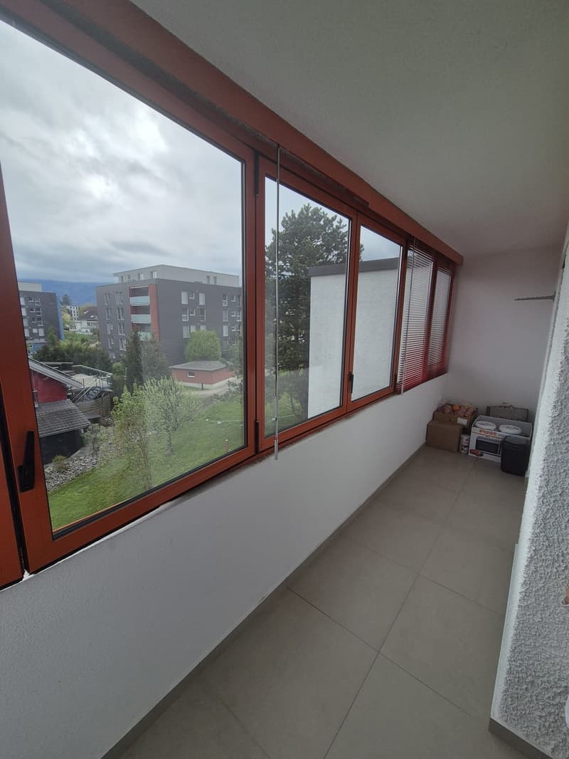 Moderne 4.5-Zimmer-Wohnung mit Balkon und herrlicher Aussicht in Altstätten (5)